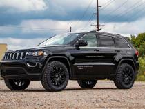2.5 Inch Lift Kit N3 Struts 16-20 Jeep Grand Cherokee 4WD Rough Country
